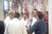 در راستای ارتقای بهداشتی استحصال گوشت در استان مرکزی از کشتارگاه دام ساوه بازدید شد.