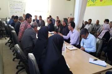 برگزاری جلسه ملاقات عمومی مردمی با حضور مدیر کل دامپزشکی استان مرکزی در شهرستان زرندیه