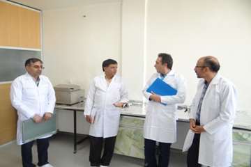 سفر یکروزه رییس مرکز ملی تشخیص آزمایشگاه های مرجع و مطالعات کاربردی به استان مرکزی