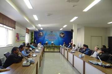 برگزاری دوره آموزشی تفسیر سوره نحل در اداره کل دامپزشکی استان مرکزی