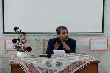 برگزاری دوره های آموزشی بهداشتی-دامپزشکی در مدارس استان مرکزی 