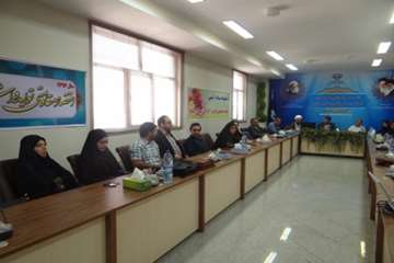 برگزاری نشست هم اندیشی مدیران دامپزشکی و هنرمندان استان مرکزی 