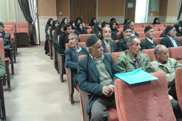 دوره آموزشی بهداشت دام و طیور مدد جویان کمیته امداد با همکاری اداره کل دامپزشکی استان مرکزی