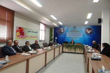 برگزاری جلسه مقابله با بیماری آنفلوانزای فوق حاد پرندگان با اتحادیه مرغداران