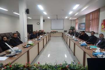 برگزاری جلسه هماهنگی آیین نامه اجرایی نظارت بهداشتی دامپزشکی در مراکز جمع آوری شیر خام و کارخانجات خ