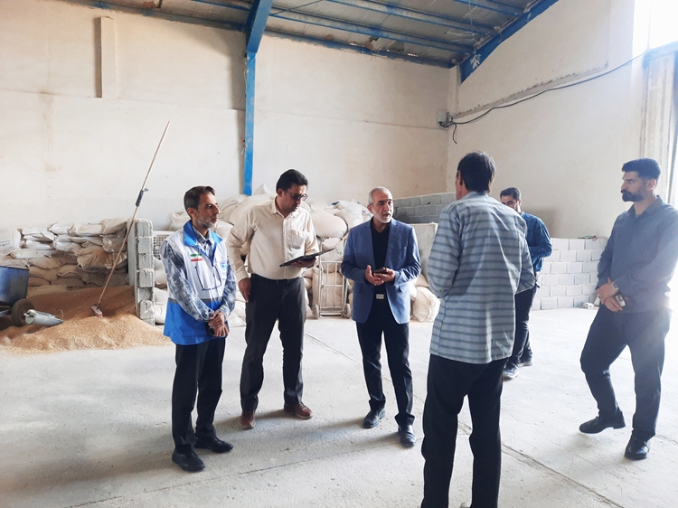  سفر مدیرکل دامپزشکی استان مرکزی به شهرستان خمین 